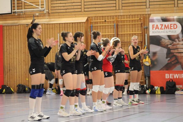 20251005_Damen1_617