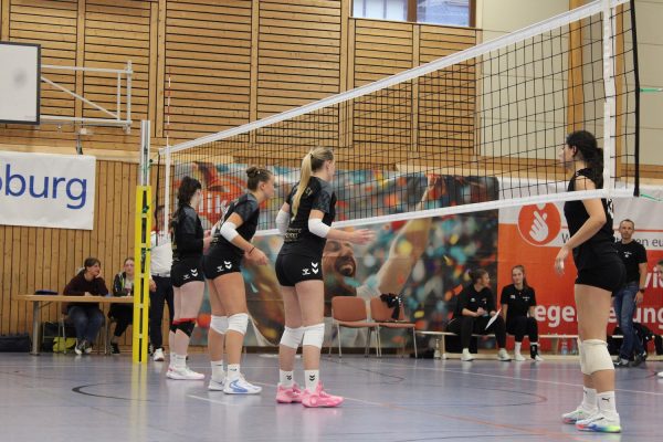 20251005_Damen1_663