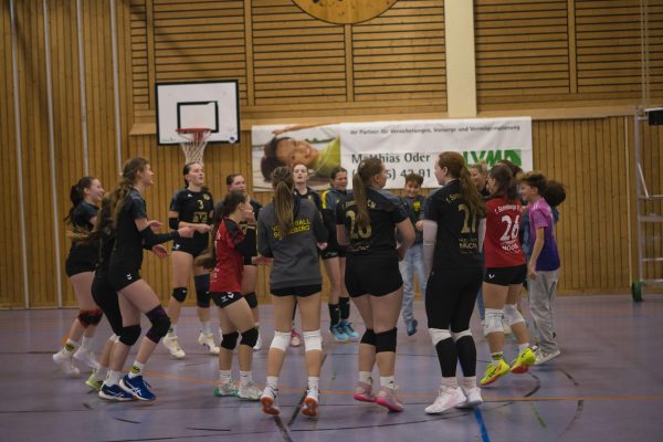 20251101_Damen2_5556