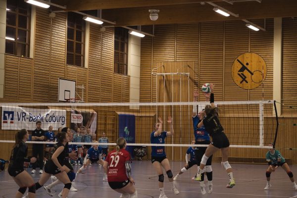 20251108_Damen1_5726