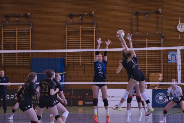 20251116_Damen_1_VCO_Dresden06