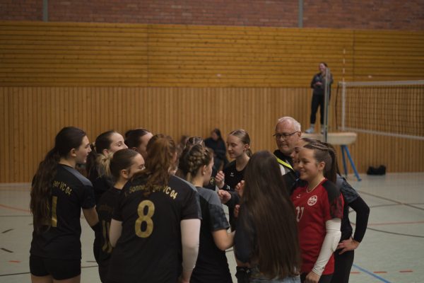 20251122_Damen_4_5_11